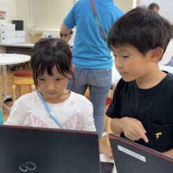 新入生と先輩たちがつくる、あたたかい学びの場